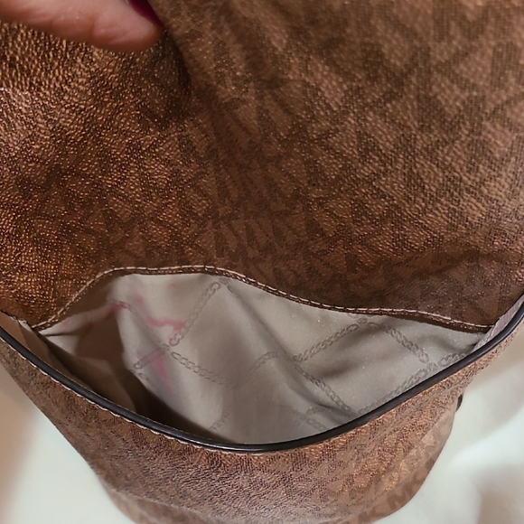 Michael Kors Metallic Pink Tote Bag - Picture 7 of 9